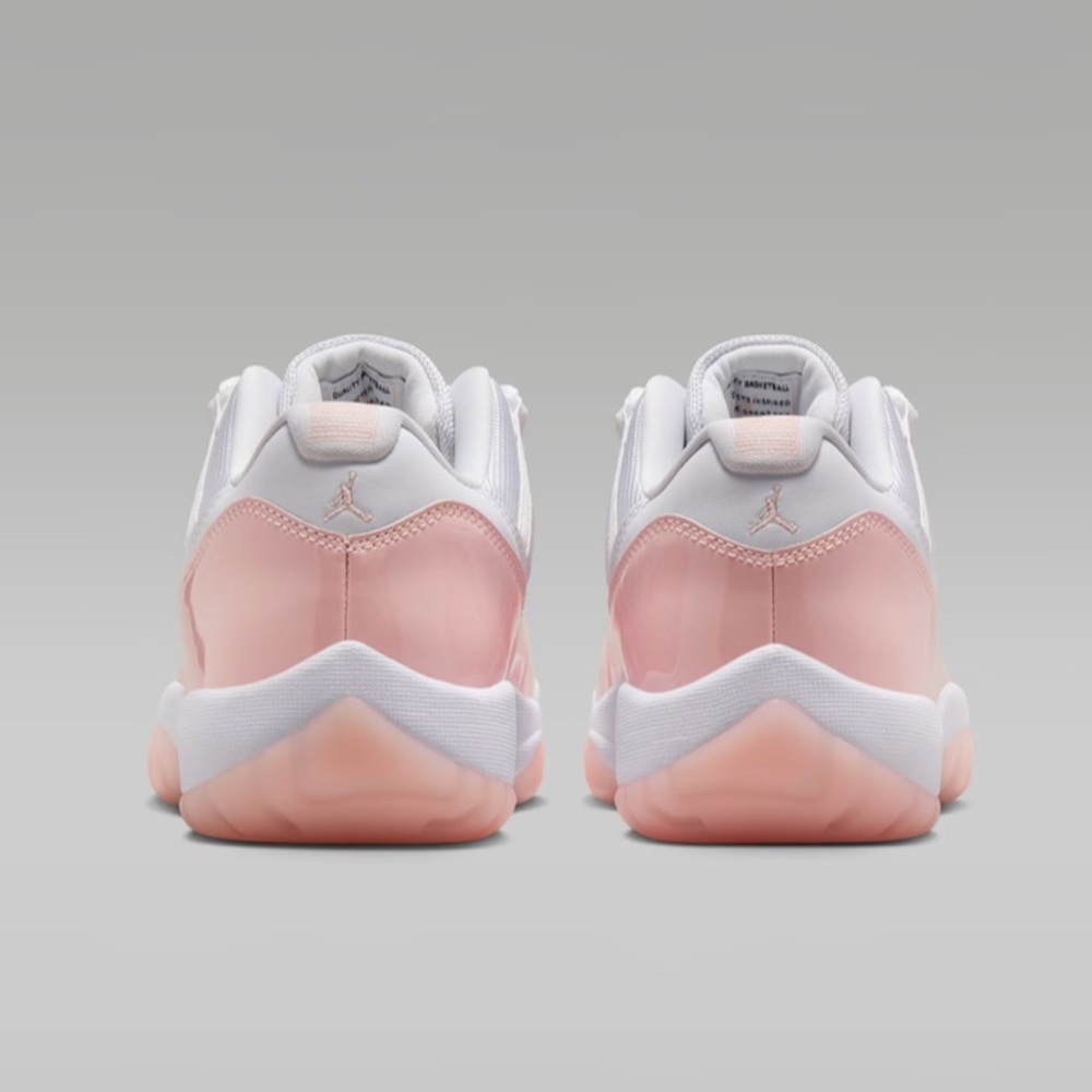 Air Jordan 11 Retro Low - Picture 3 of 7